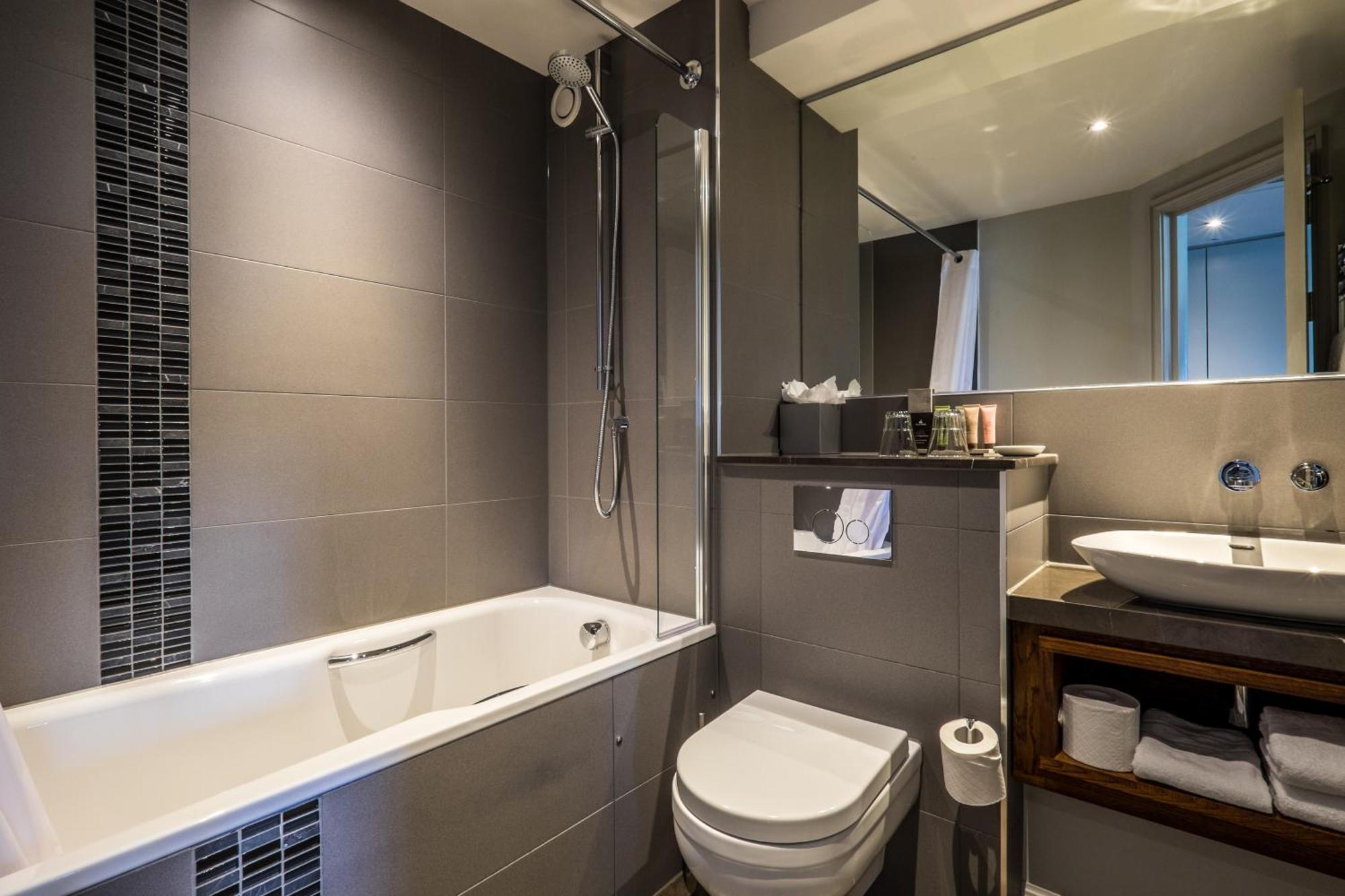 The Alexander Pope Hotel Twickenham Eksteriør bilde